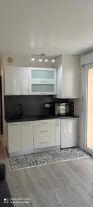 For rent Melun 1 room 20 m2 Seine et marne (77000) photo 0