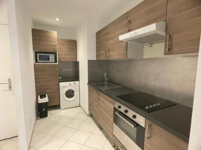 Louer Appartement 32 m2 Marseille-2eme-arrondissement