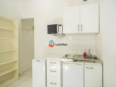 Louer Appartement 21 m2 Paris-12eme-arrondissement