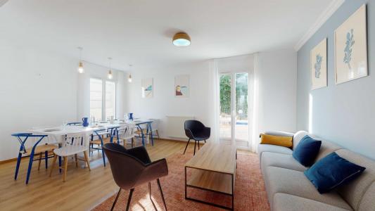 Louer Appartement 250 m2 Suresnes