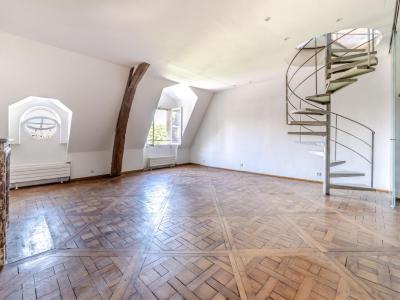 For sale Paris-4eme-arrondissement 5 rooms 165 m2 Paris (75004) photo 2