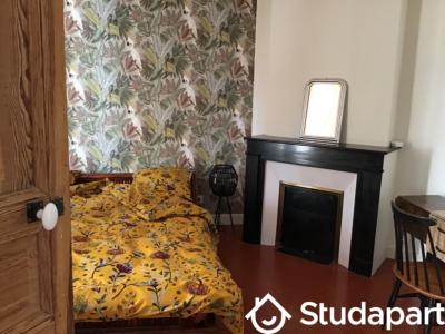 Louer Appartement 50 m2 Nimes