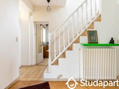 Louer Appartement Lyon-7eme-arrondissement 600 euros