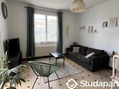 For rent Pessac 1 room 10 m2 Gironde (33600) photo 0