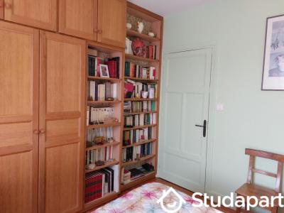 For rent Riom 1 room 12 m2 Puy de dome (63200) photo 3