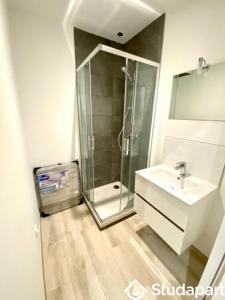 Louer Appartement Ponts-de-ce 450 euros