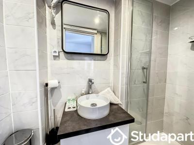 Louer Appartement Cannes 800 euros