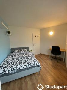 Louer Appartement 9 m2 Champs-sur-marne