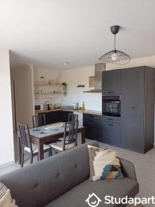 Annonce Location Appartement Marseille-10eme-arrondissement 13