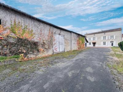 Acheter Maison 216 m2 Magdeleine