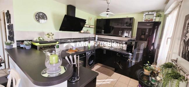 For sale Leves 3 rooms 69 m2 Eure et loir (28300) photo 2