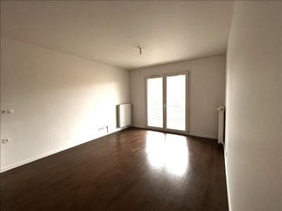For rent Chelles 4 rooms 72 m2 Seine et marne (77500) photo 0