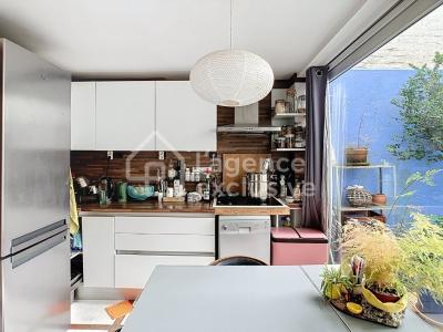 For sale Lille 2 rooms 48 m2 Nord (59000) photo 2