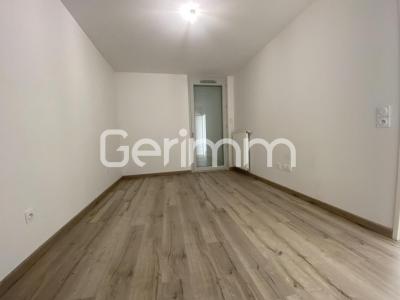 Louer Appartement Grenoble 774 euros