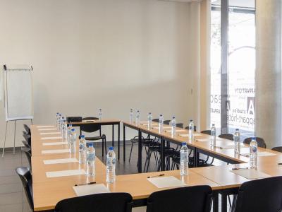 For sale Mulhouse 2 rooms 37 m2 Haut rhin (68100) photo 2