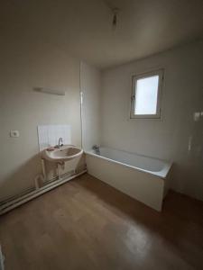 For rent Troyes 5 rooms 117 m2 Aube (10000) photo 4