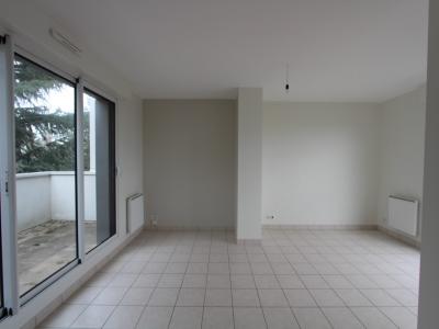 For rent Nantes 2 rooms 51 m2 Loire atlantique (44000) photo 1