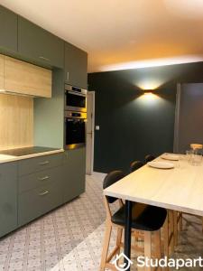 Louer Appartement 14 m2 Grenoble