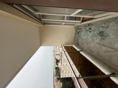 For sale 4 rooms 81 m2 Herault (34000) photo 3