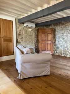 For sale PROCHE VILLAGE 4 rooms 74 m2 Vaucluse (84110) photo 2