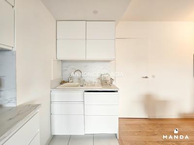 Louer Appartement 9 m2 Saint-ouen