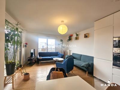 Louer Appartement Saint-ouen 864 euros