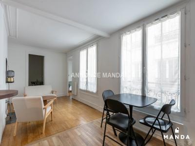 For rent Paris-3eme-arrondissement 3 rooms 47 m2 Paris (75003) photo 2