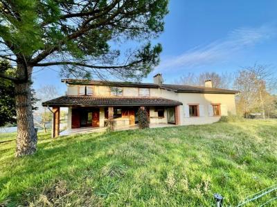 For sale Castelmaurou 8 rooms 250 m2 Haute garonne (31180) photo 1