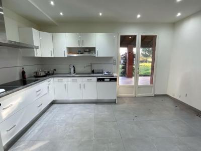 For sale Castelmaurou 8 rooms 250 m2 Haute garonne (31180) photo 2