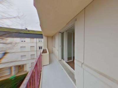 Louer Appartement Saint-amand-montrond 503 euros