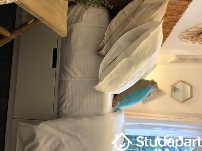 Annonce Location Appartement Sanary-sur-mer 83