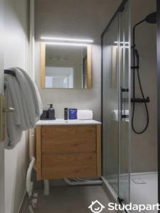 Louer Appartement Paris-15eme-arrondissement 2360 euros