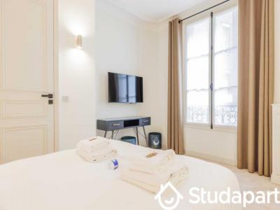 Louer Appartement Paris-16eme-arrondissement 11700 euros