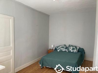 Louer Appartement Saint-etienne 350 euros