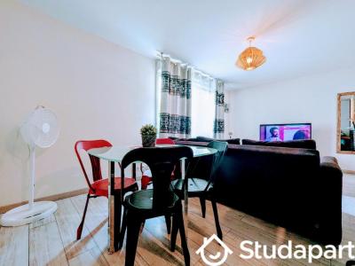 Louer Appartement 44 m2 Saint-denis