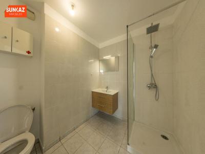 Louer Appartement Saint-pierre 750 euros