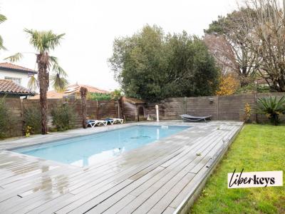 For sale Anglet 7 rooms 180 m2 Pyrenees atlantiques (64600) photo 0