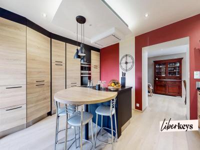 For sale Doue-la-fontaine 6 rooms 164 m2 Maine et loire (49700) photo 1