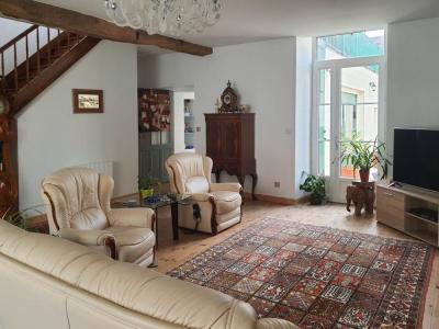 Annonce Vente 7 pi�ces Maison  17