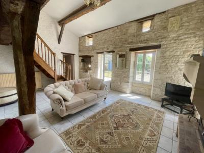 Annonce Vente 6 pi�ces Maison Fontaine-chalendray 17