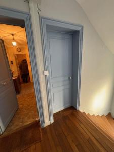 For sale Issy-les-moulineaux 2 rooms 36 m2 Hauts de Seine (92130) photo 1