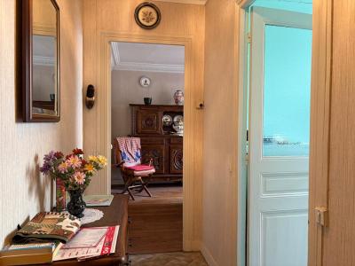 For sale Issy-les-moulineaux 2 rooms 36 m2 Hauts de Seine (92130) photo 2