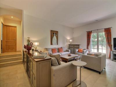 Annonce Vente 7 pi�ces Maison Isle-sur-la-sorgue 84