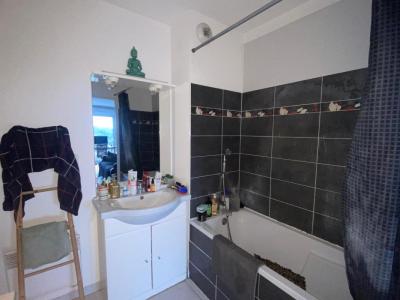 For rent Nimes 2 rooms 43 m2 Gard (30000) photo 4