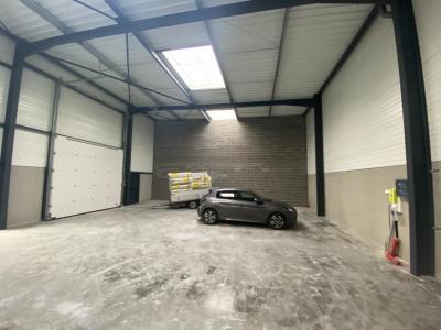 For rent Wattrelos 181 m2 Nord (59150) photo 2