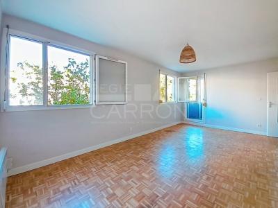 For sale Caluire-et-cuire 2 rooms 54 m2 Rhone (69300) photo 1