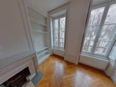 For rent Lyon-6eme-arrondissement 3 rooms 68 m2 Rhone (69006) photo 0