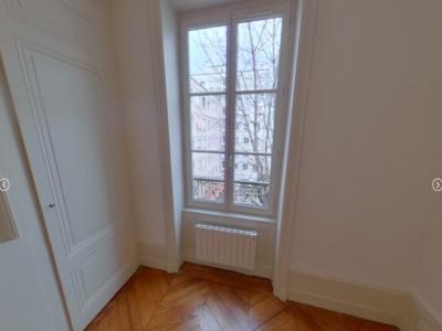 Louer Appartement Lyon-6eme-arrondissement 1245 euros
