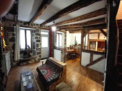 Annonce Vente 2 pi�ces Maison Vic-sur-cere 15