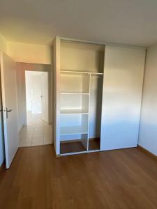 For rent Saint-brieuc 2 rooms 50 m2 Cotes d'armor (22000) photo 2